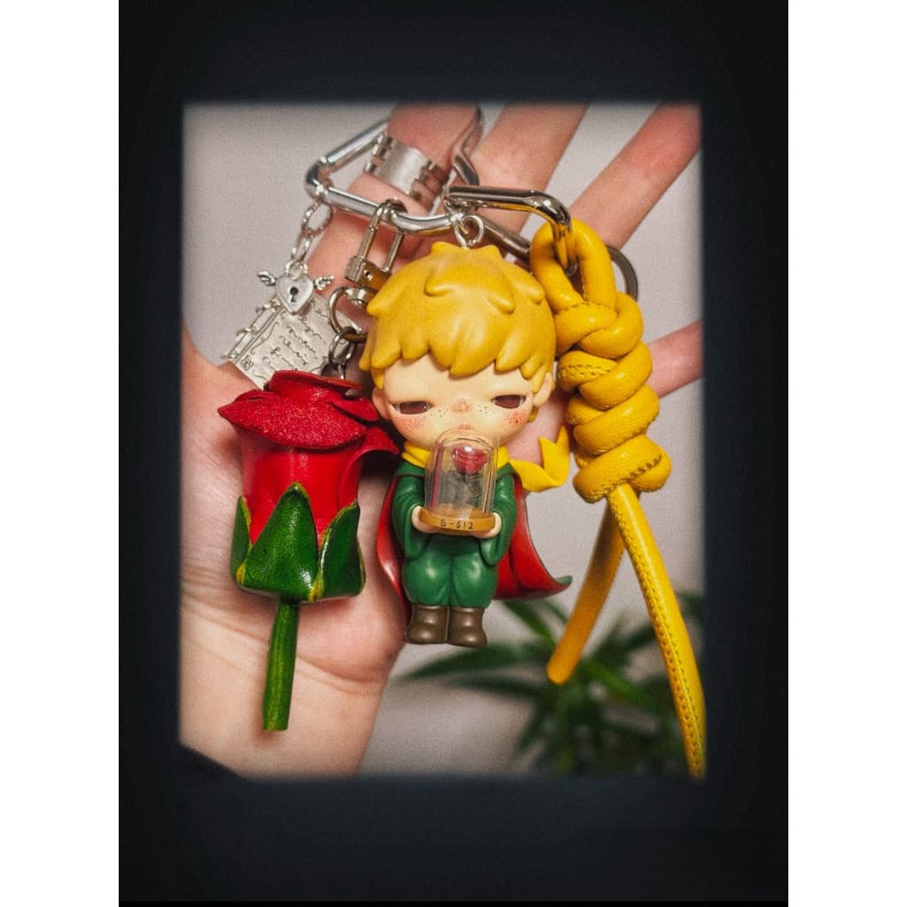 Hirono The Little Prince Series จี้คู่กระเป๋าเป้สะพายหลังกระเป๋าจี้ของขวัญวันเกิดแฟน