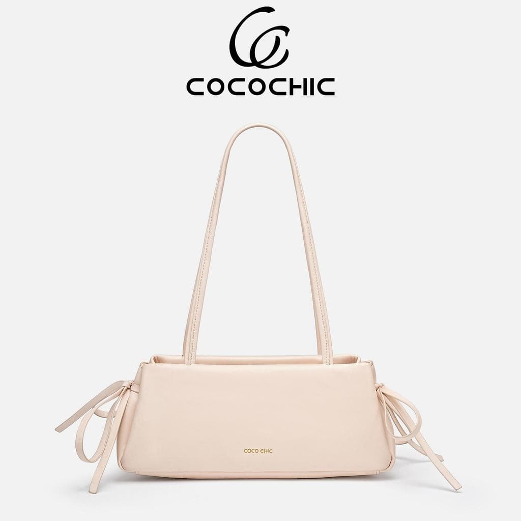 【COCOCHIC】กระเป๋าสะพายไหล่ผู้หญิง ทรงบาแกตต์ โบว์สุดน่ารัก ใช้งานได้ทุกวัน