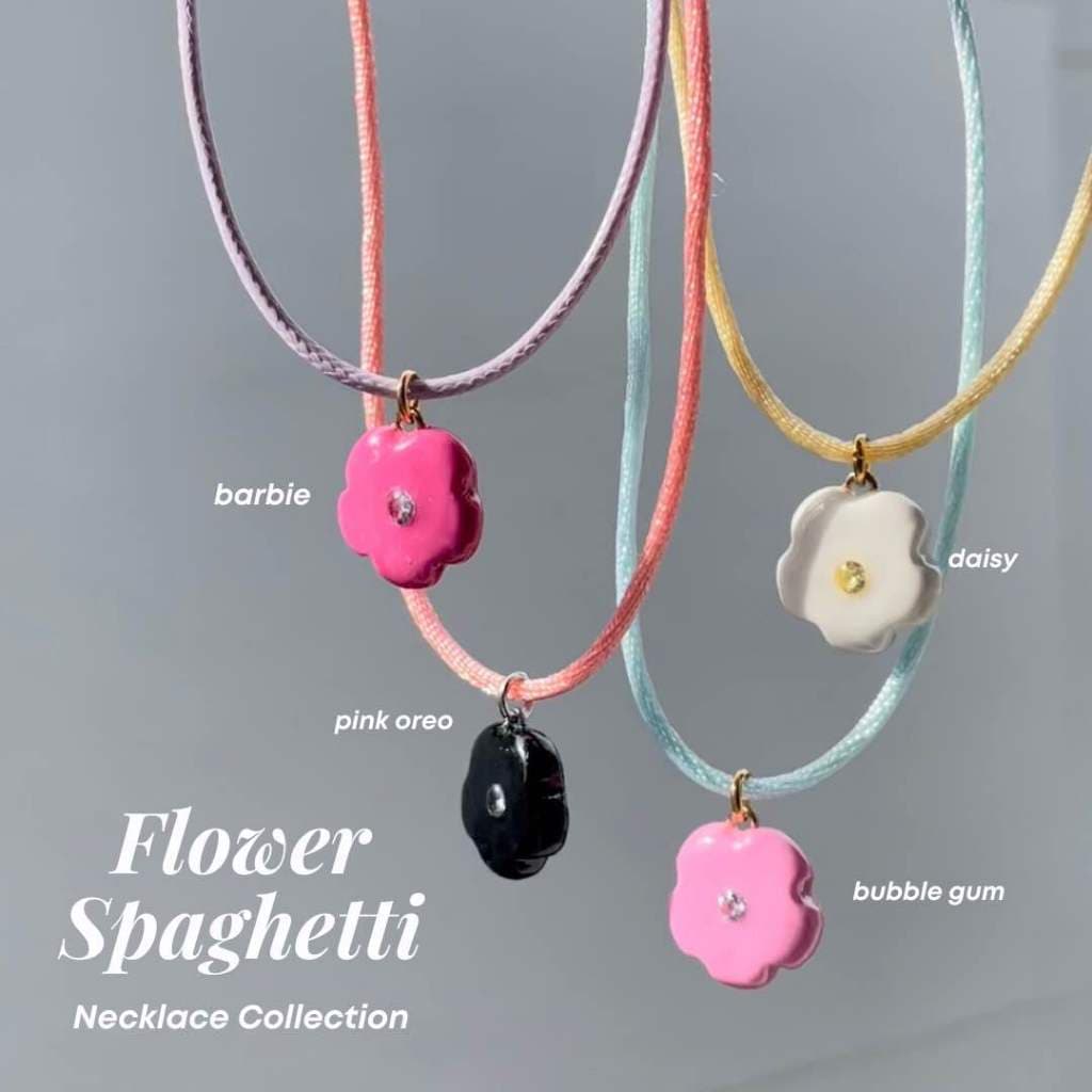 Mad Creation Club - Flower Spaghetti Necklace สร้อยเชือก จี้ดอกไม้แฮนเมด