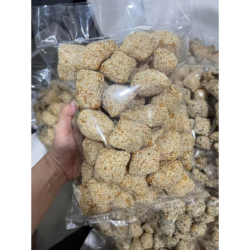 "ม่อหลาว" หรือขนมงาพอง  1000g