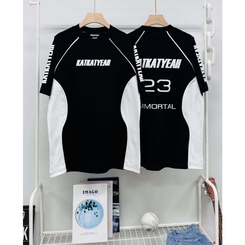 K10 เสื้อ KATKAT เจอร์ซีย์ดำ-ขาว